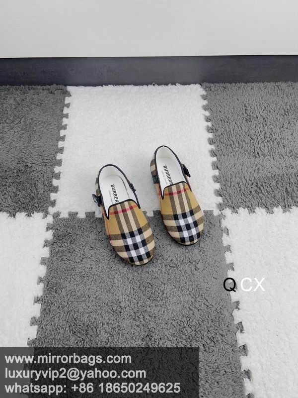 Burberry colour sz26-35 CX1004