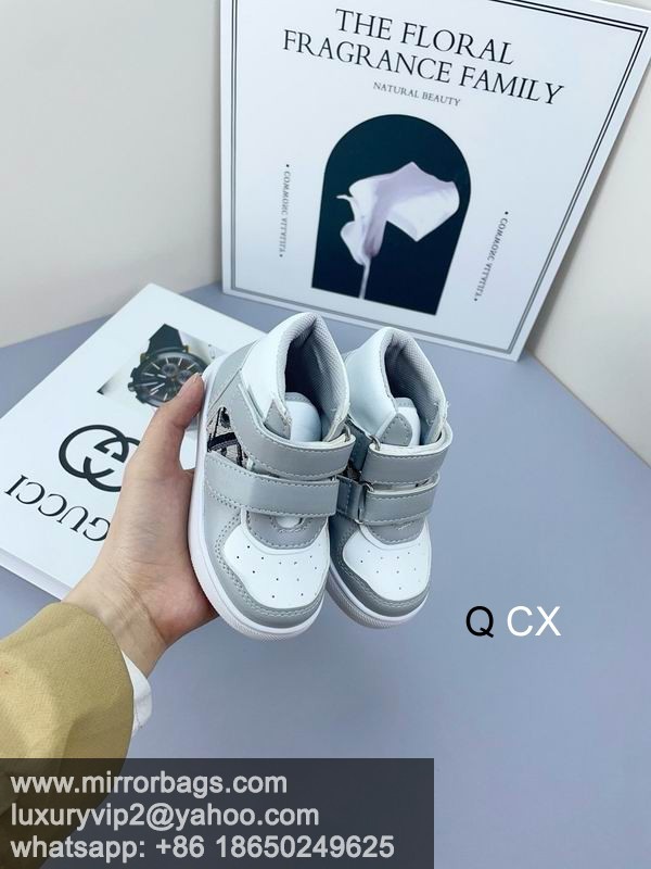 Gucci sz21-28 CX0305