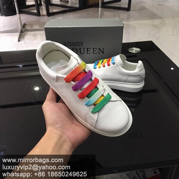 Alexander McQueen 052304