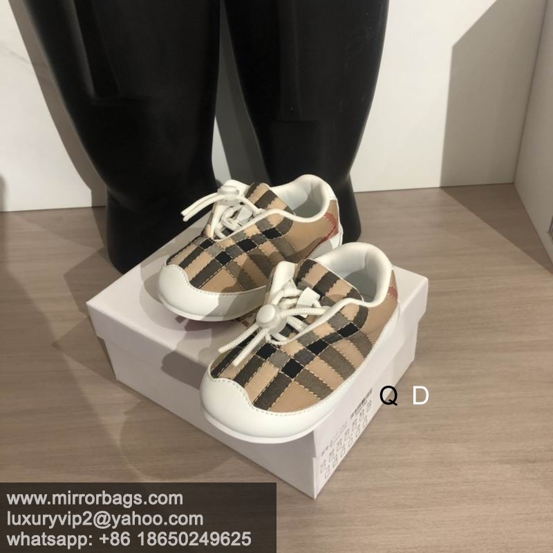 Burberry sz20-25 2C MMS0802