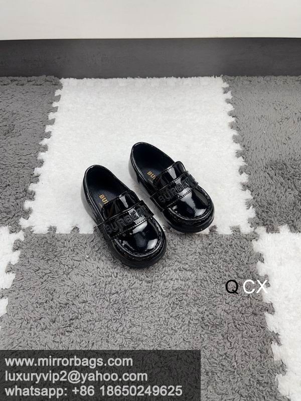 Burberry sz21-28 2C CX1001