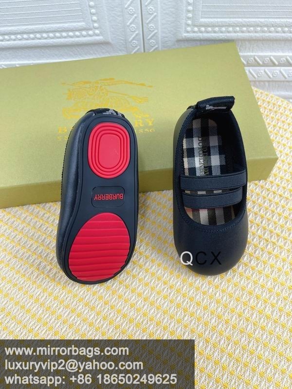 Burbrerry sz21-28CX434