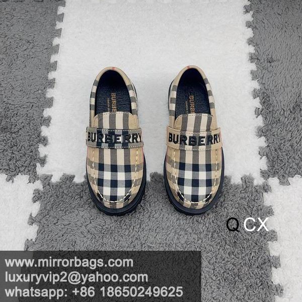 Burberry sz26-35 2C CX1005