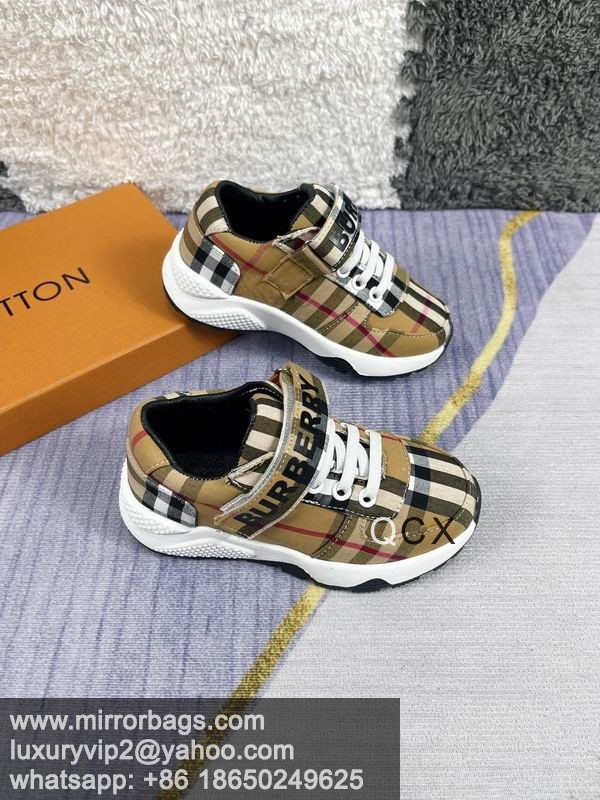 Burbrerry sz21-28CX423