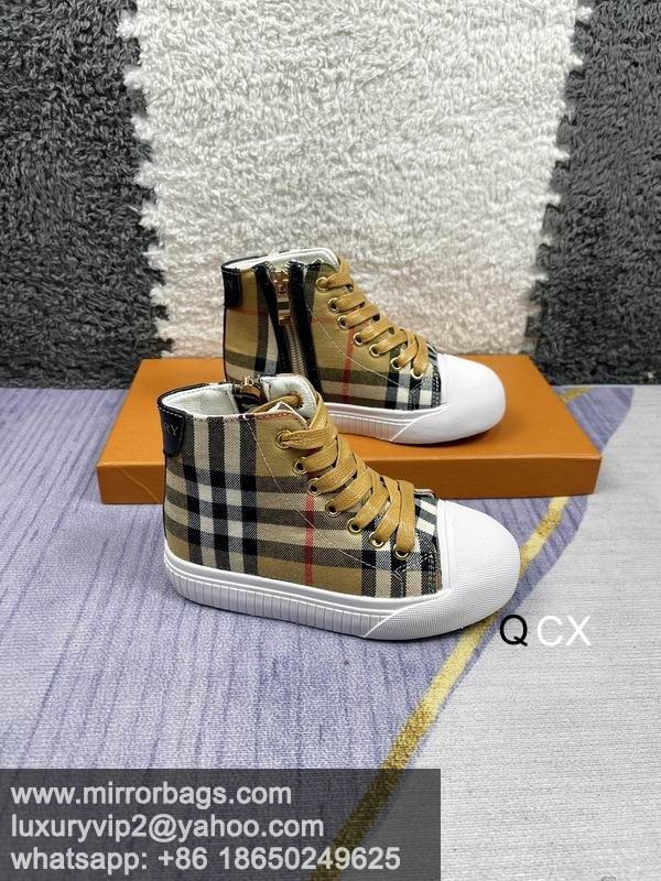Burberry sz26-35 2C CX0404