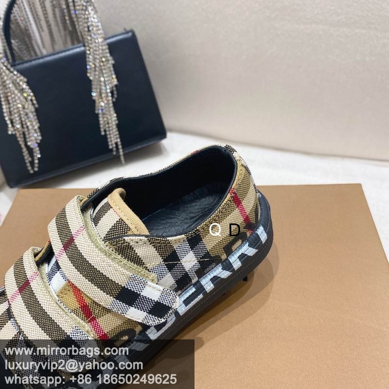 Burbrerry sz21-28CX425
