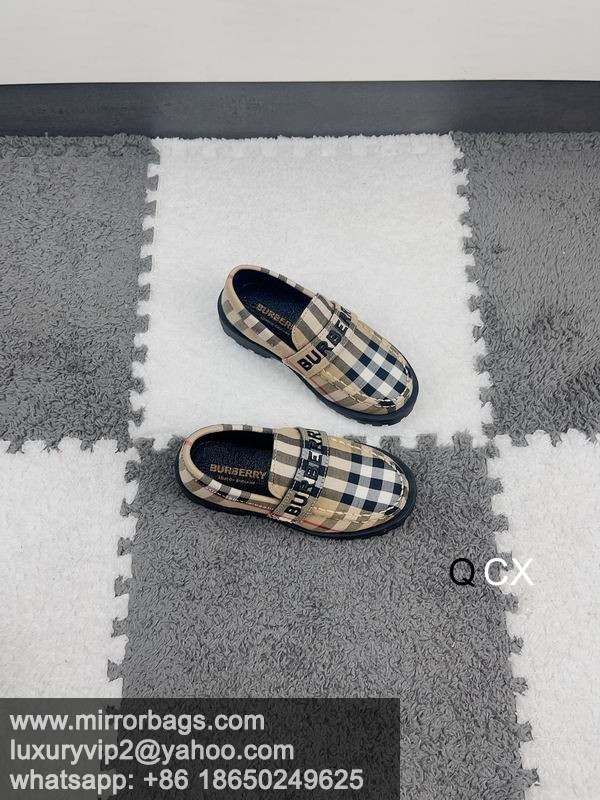 Burberry sz26-35 2C CX1005