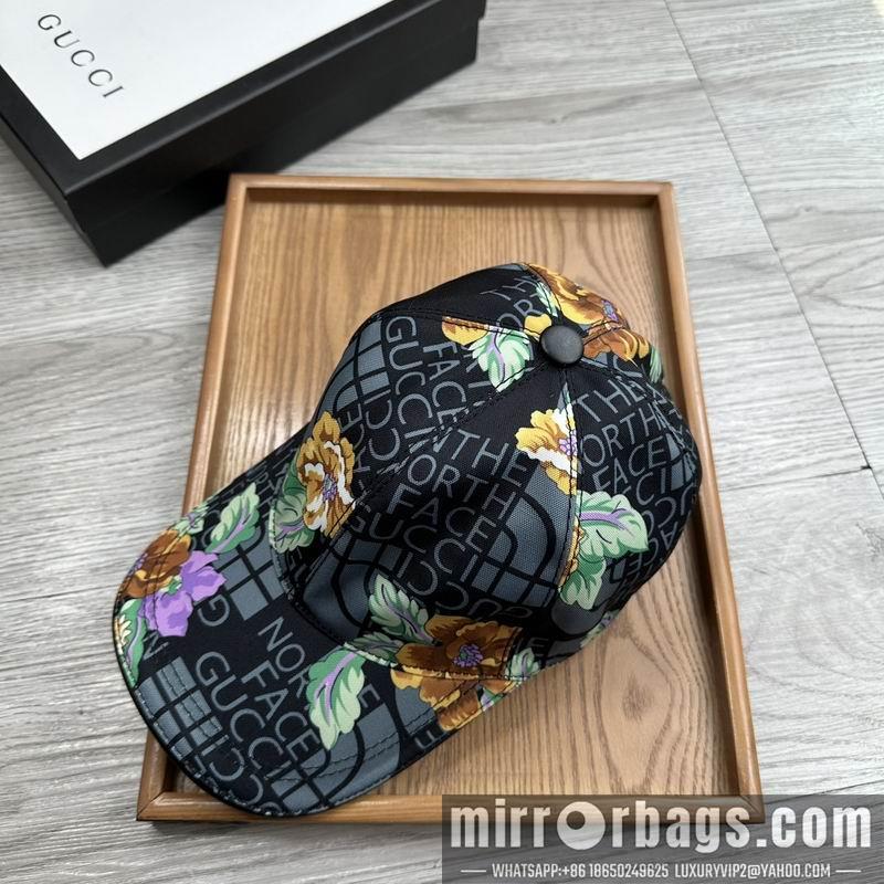 Gucci X The North Face 041616