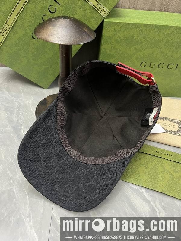 Gucci X The North Face Hat dx02