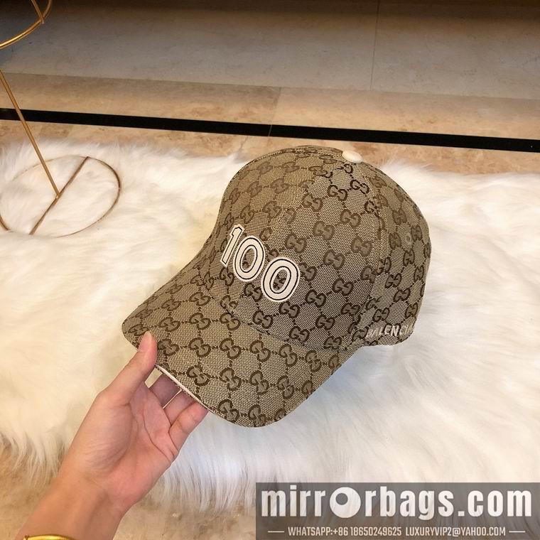 Gucci X Balenciaga 032409