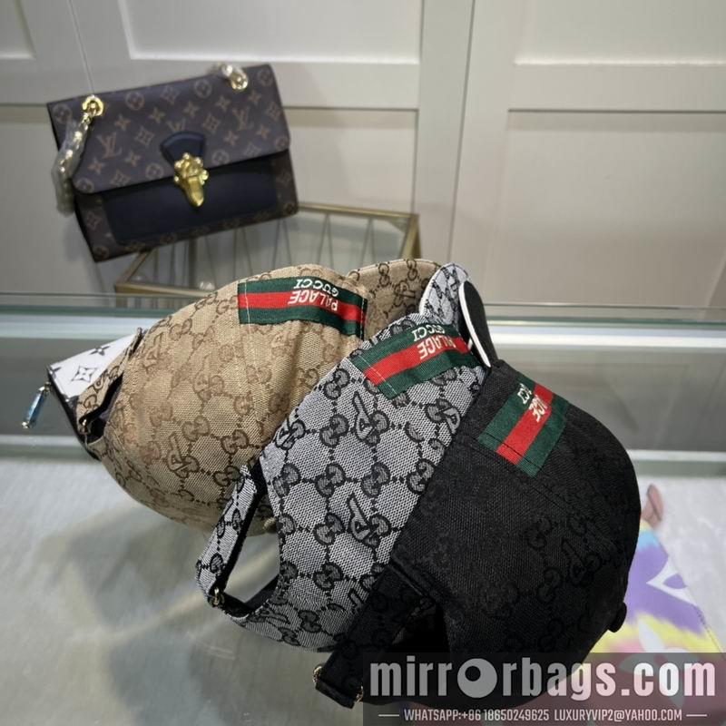 Gucci X Place Hat 032601