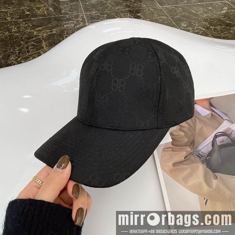 Gucci X Balenciaga 032415