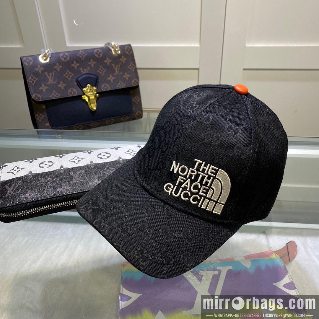 Gucci X The North Face Hat dx05