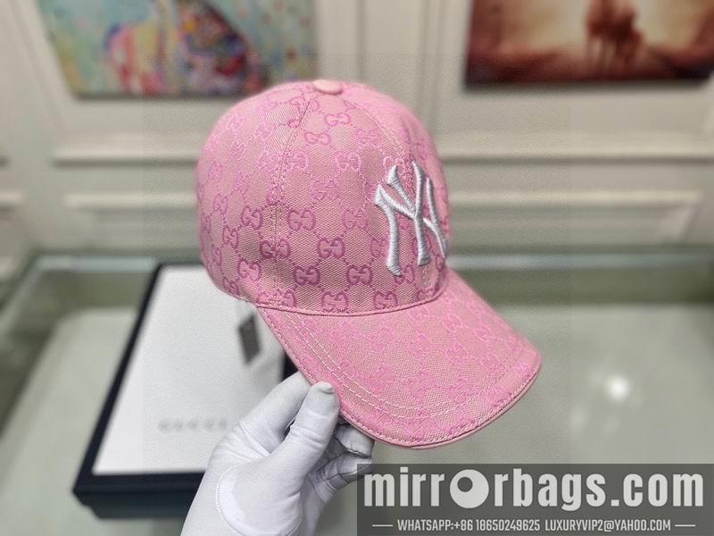 Gucci X NY Hat w032401
