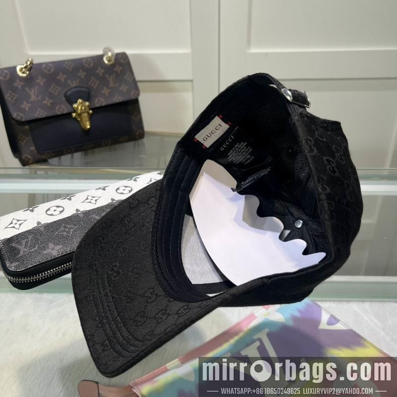 Gucci X NY Hat dx04