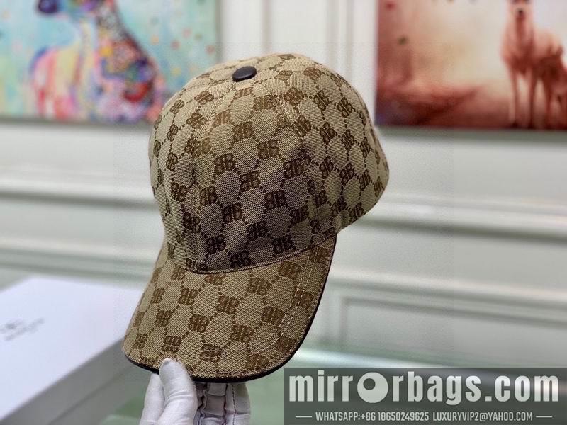Gucci X Balenciaga w032404