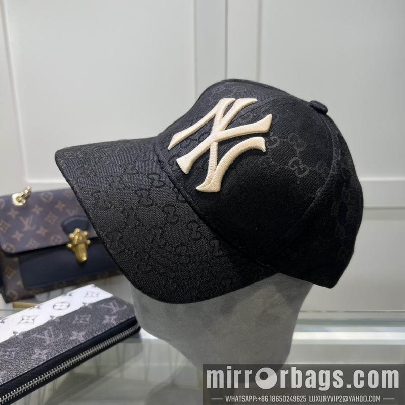Gucci X NY Hat dx04