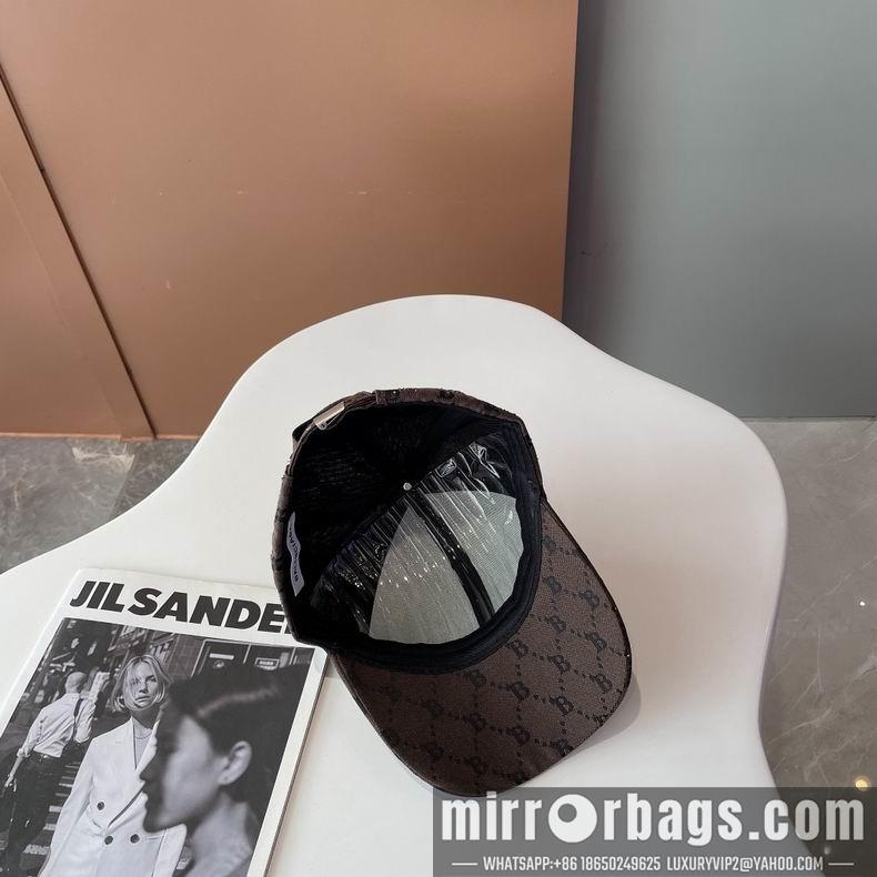 Gucci X Balenciaga 032410