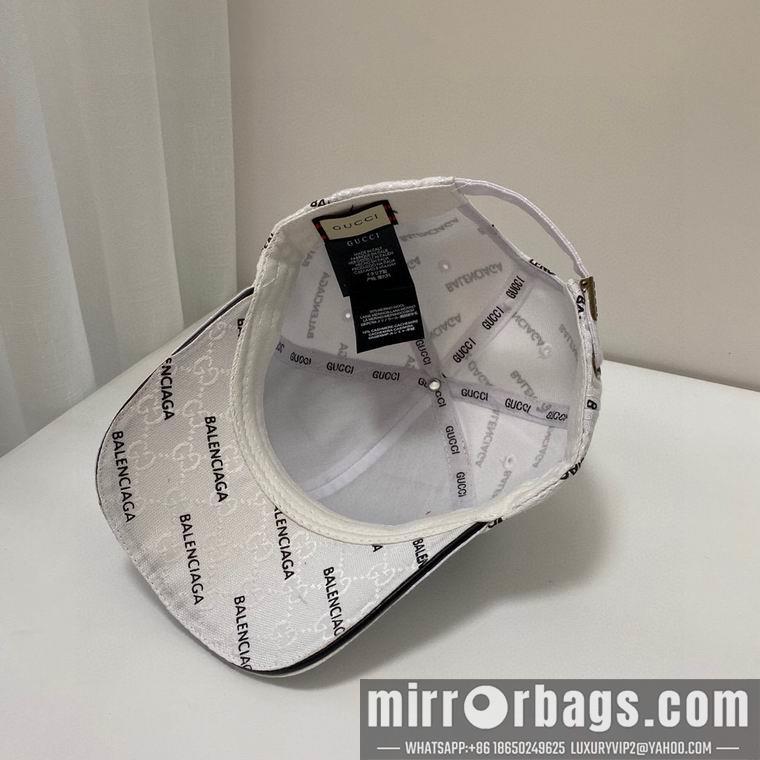 Gucci X Balenciaga 032402