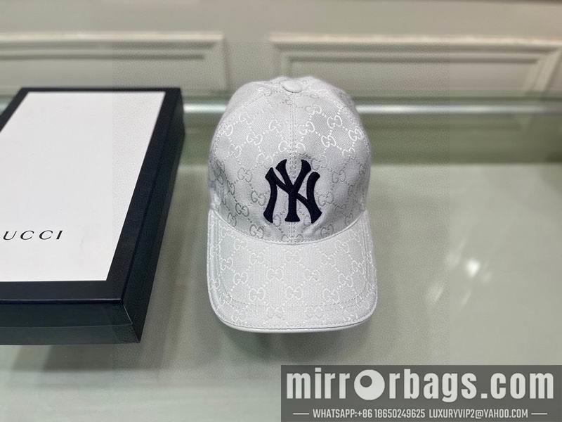 Gucci X NY Hat w032401