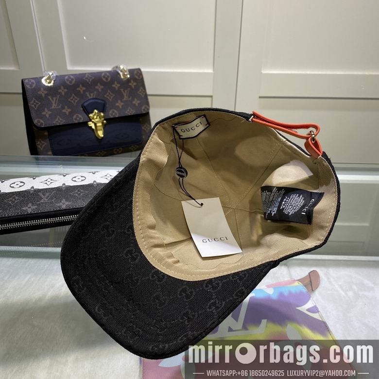 Gucci X Northface Hat 032401
