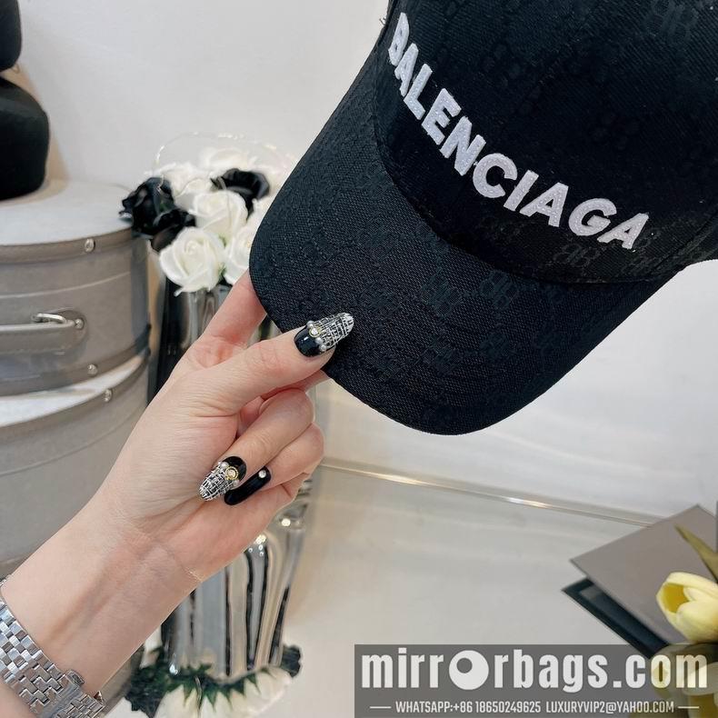 Gucci X Balenciaga 032419