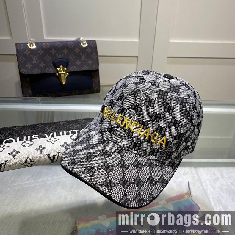 Gucci X Balenciaga 032416