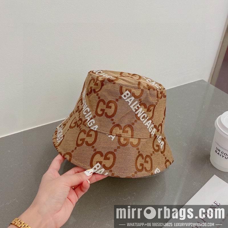Gucci X Balenciaga w032403
