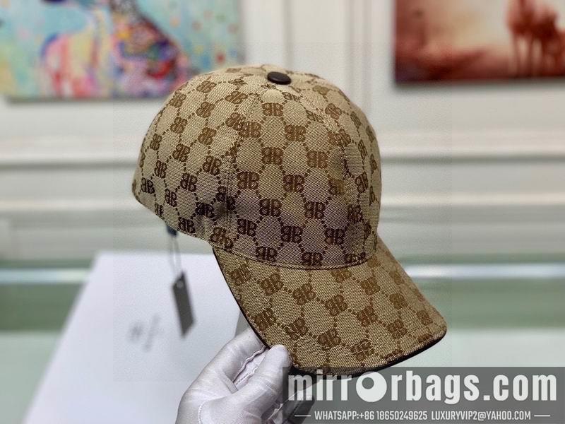 Gucci X Balenciaga w032404