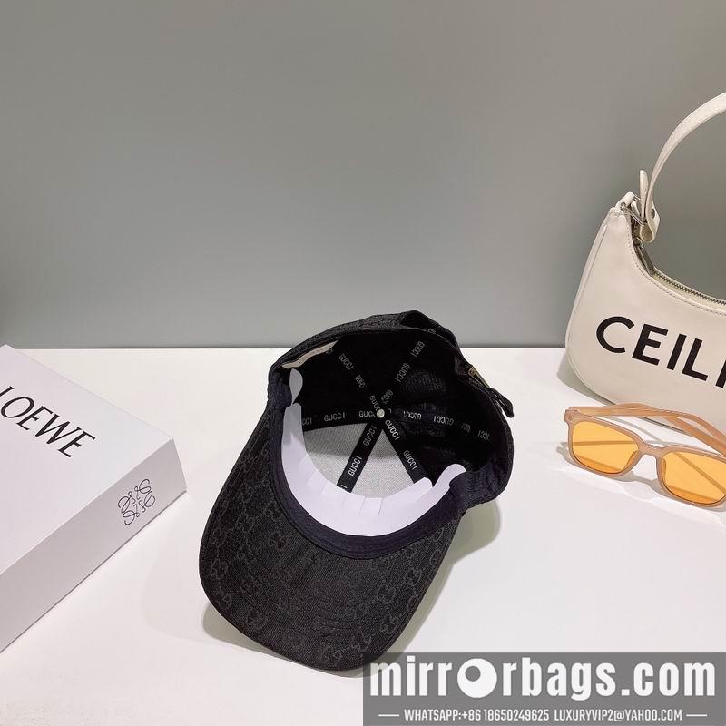 Gucci X The North Face 052850