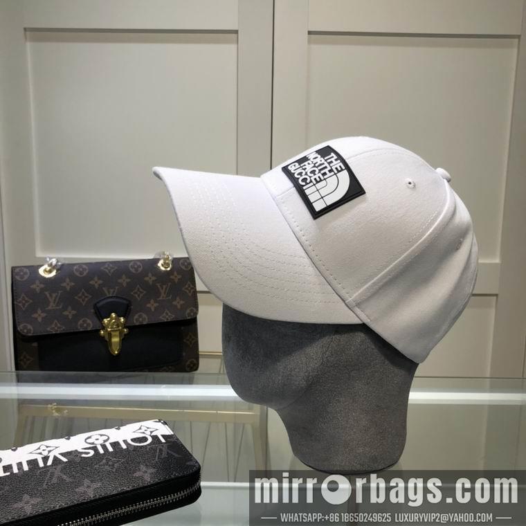 Gucci X Northface Hat 032415