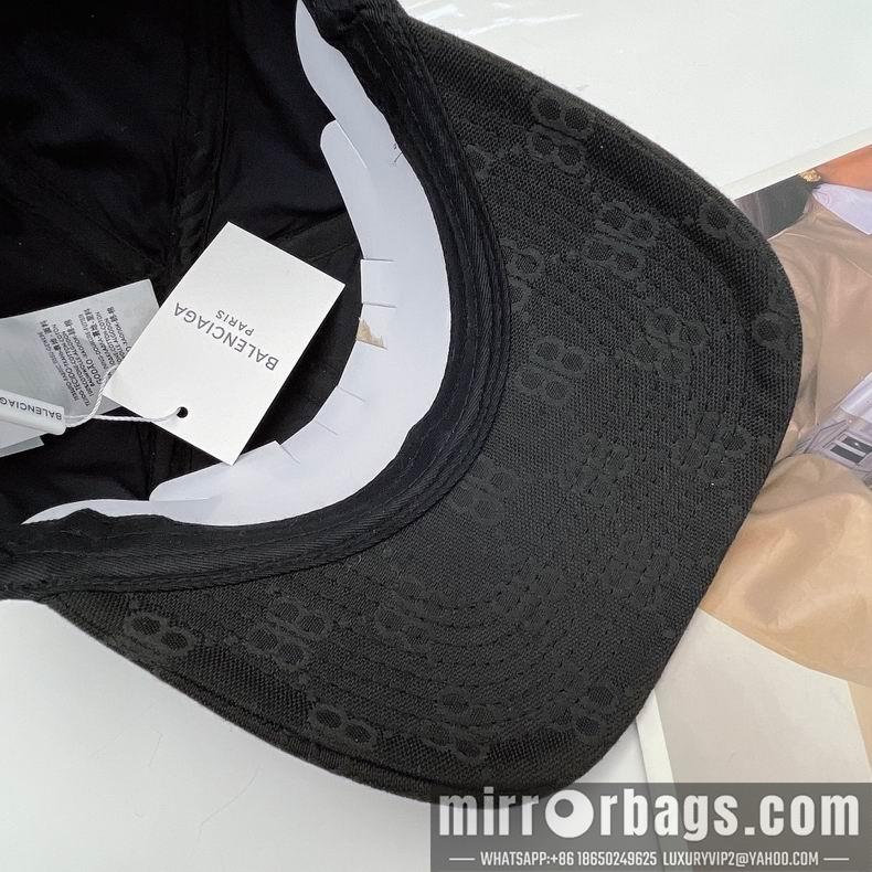 Gucci X Balenciaga 032415