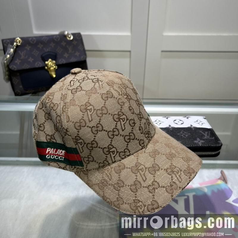 Gucci X Place Hat 032601
