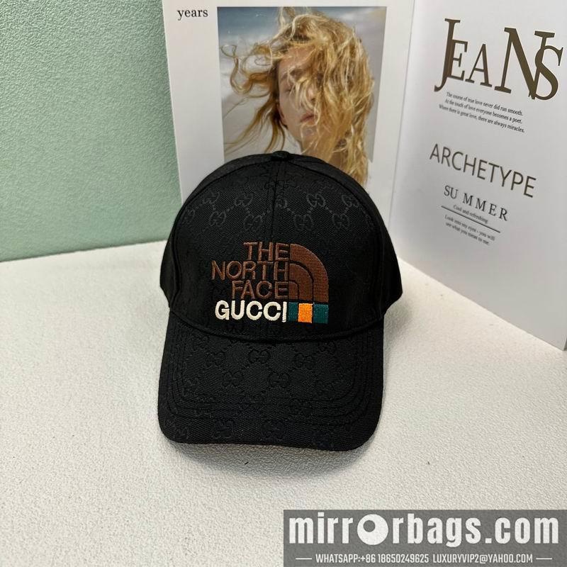 Gucci X The North Face Hat 0423105