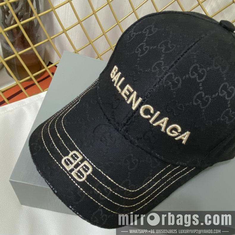 Gucci X Balenciaga 032406