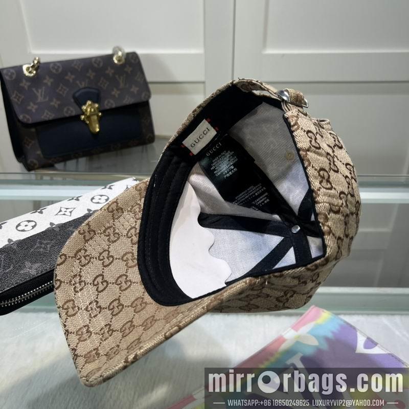 Gucci X NY Hat dx04