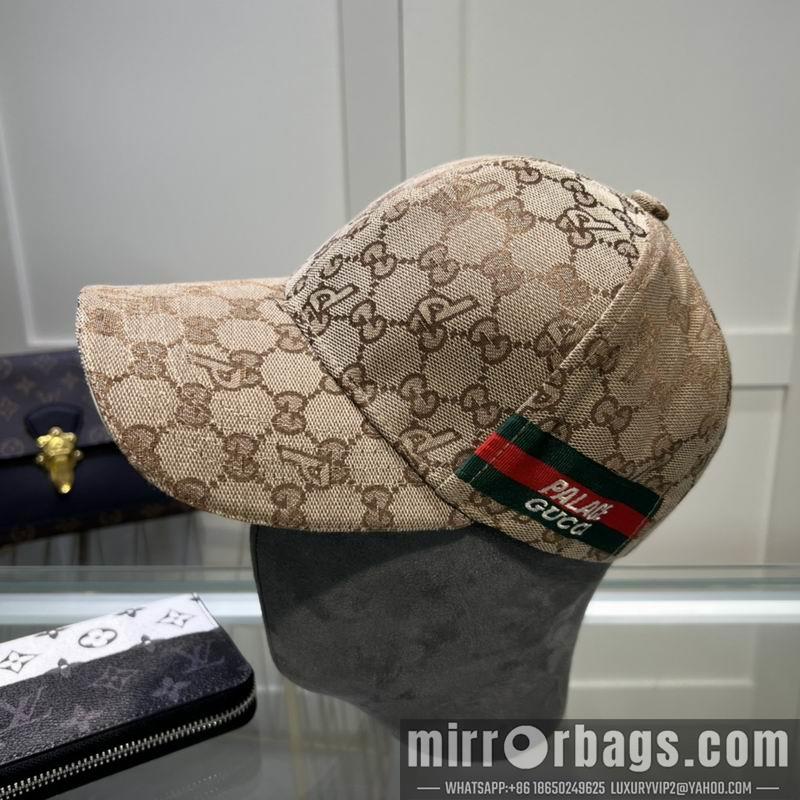 Gucci X Place Hat 032601
