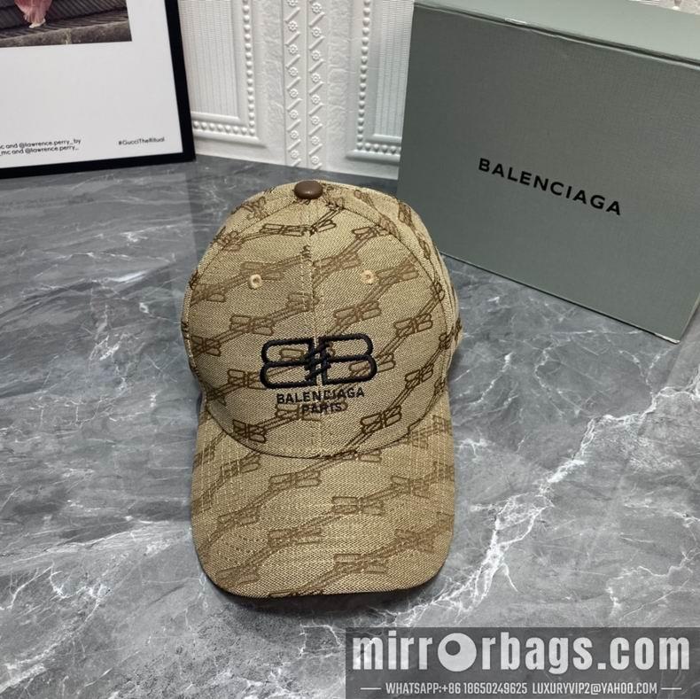 Gucci X Balenciaga 032411