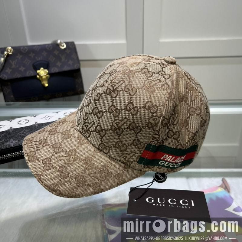 Gucci X Place Hat 032601