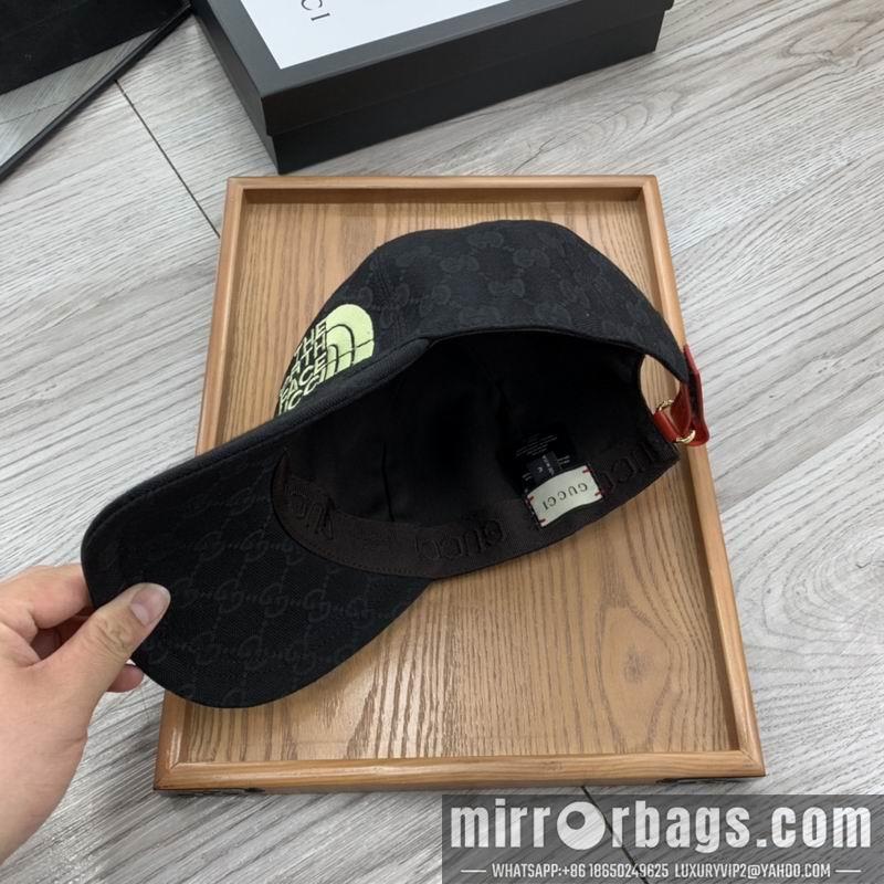 Gucci X The North Face Hat 050957