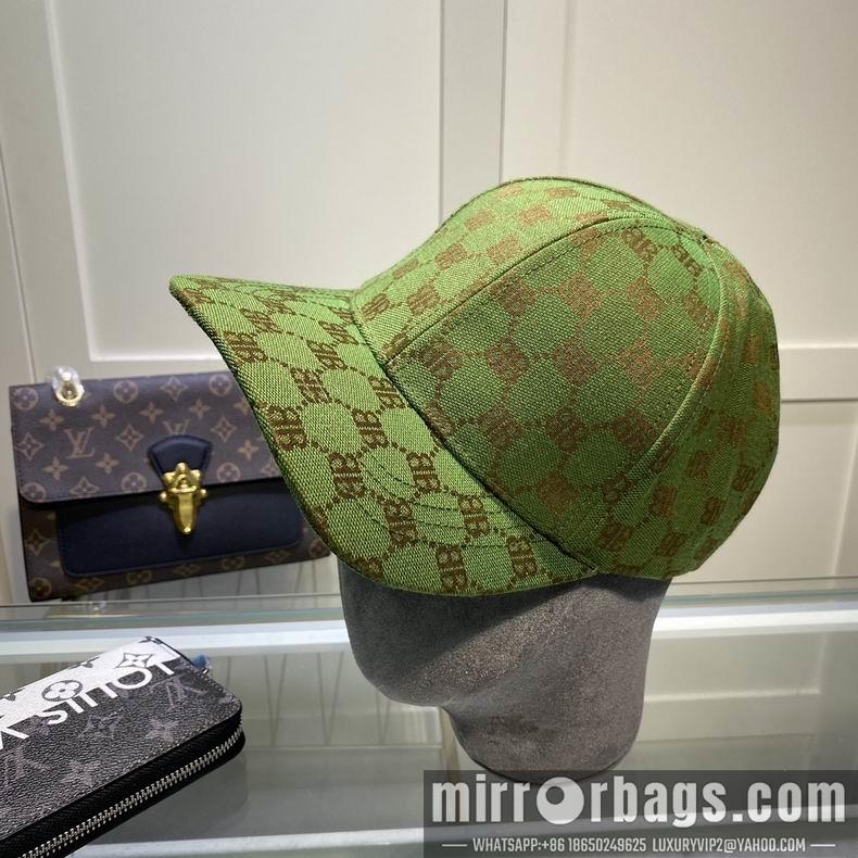 Gucci X Balenciaga 032414