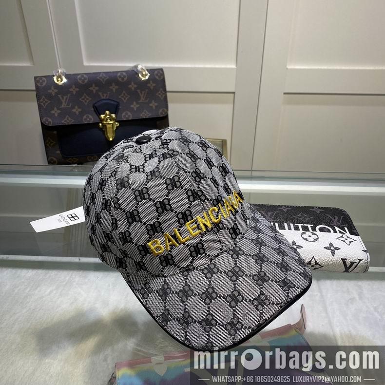Gucci X Balenciaga 032416