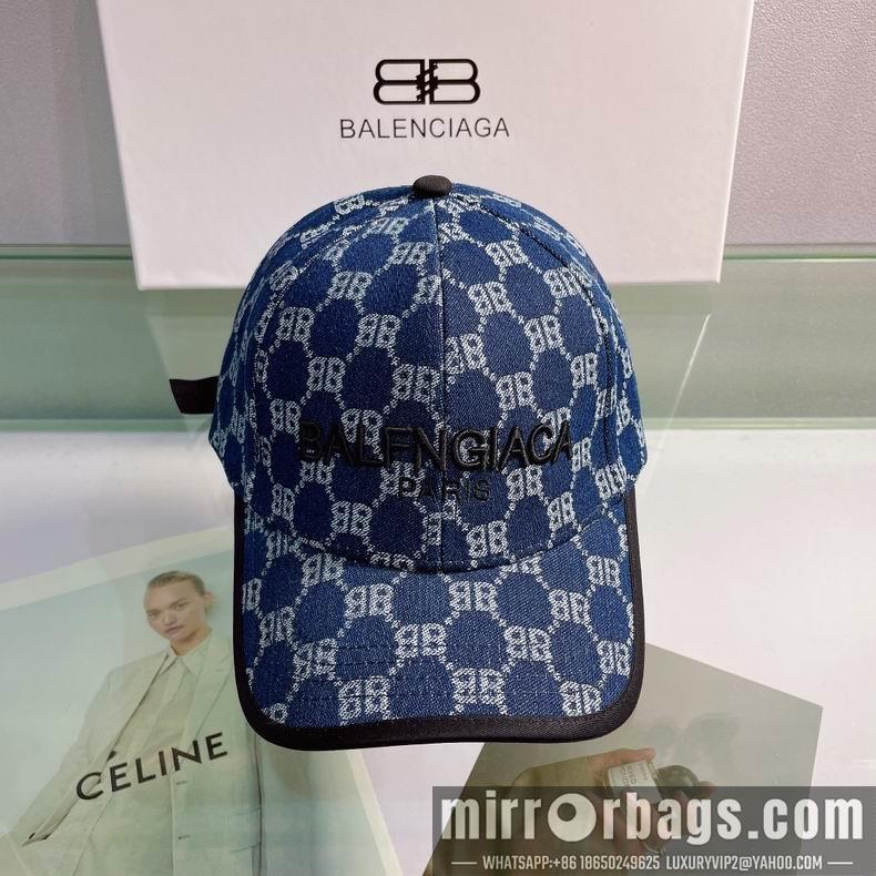 Gucci X Balenciaga 032413
