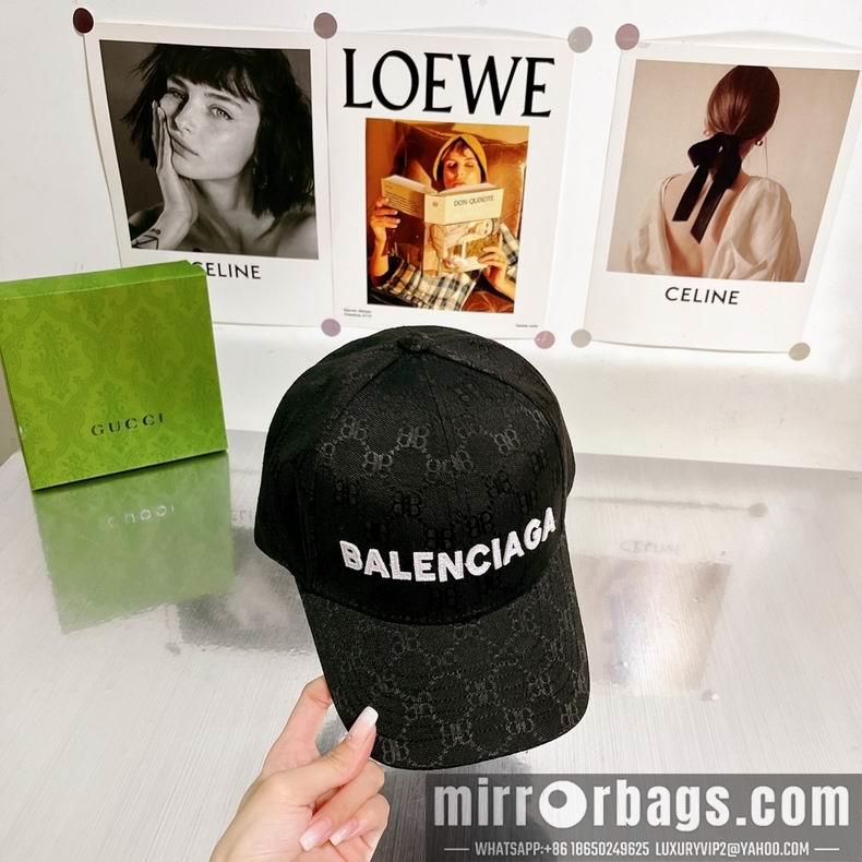 Gucci X Balenciaga 032417