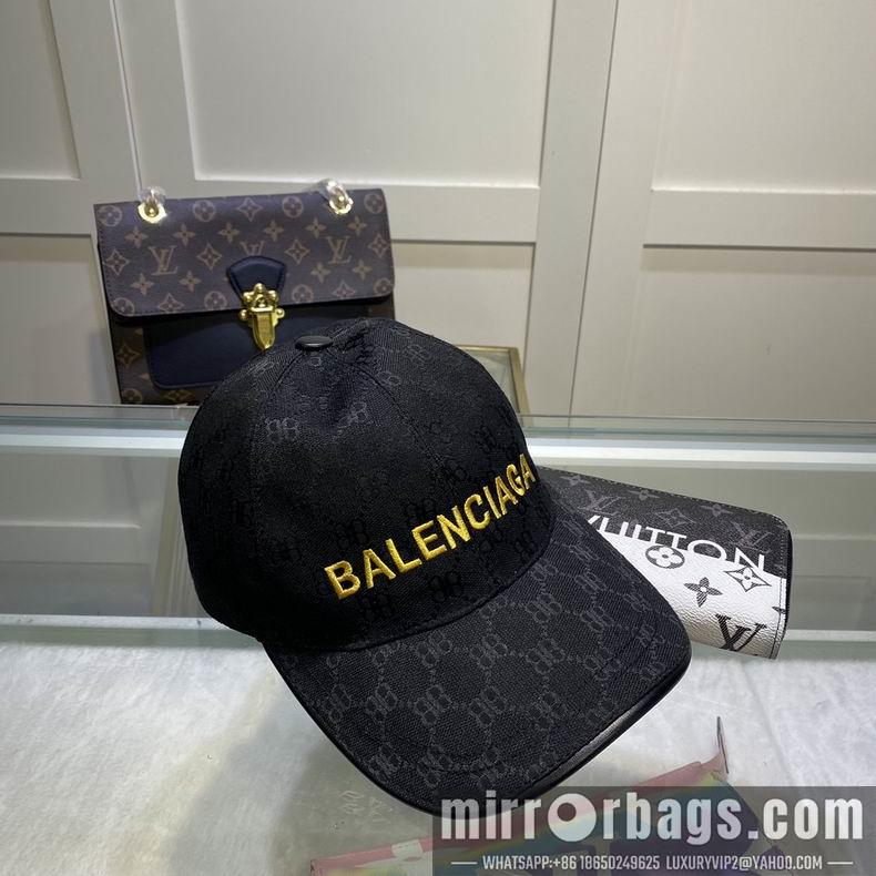Gucci X Balenciaga 032416