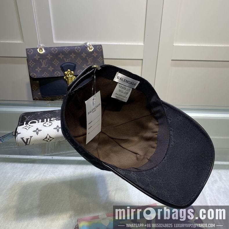 Gucci X Balenciaga 032416