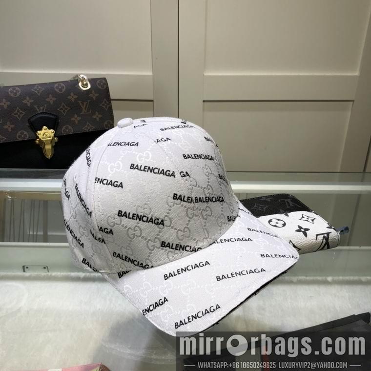 Gucci X Balenciaga 032412