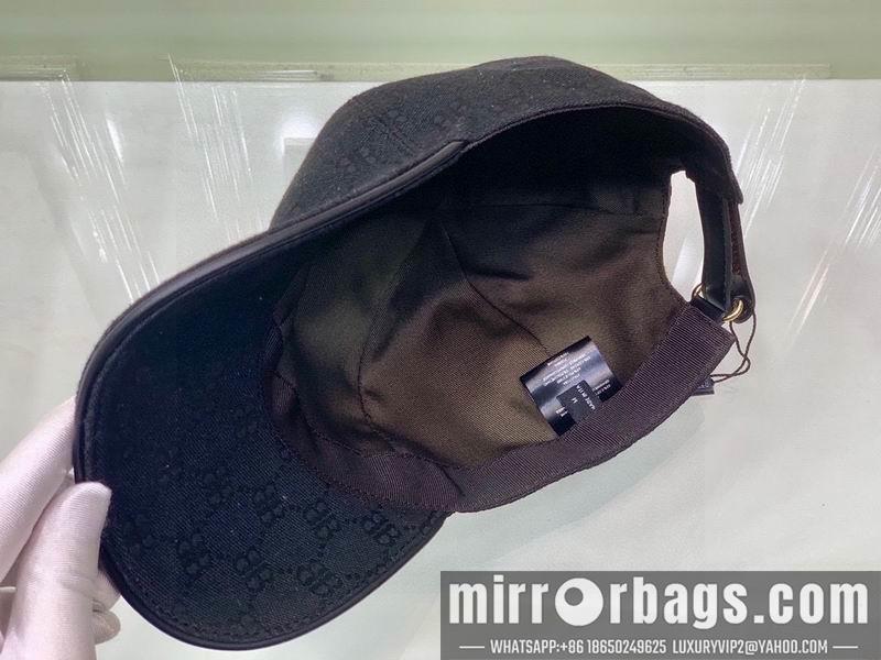 Gucci X Balenciaga w032404