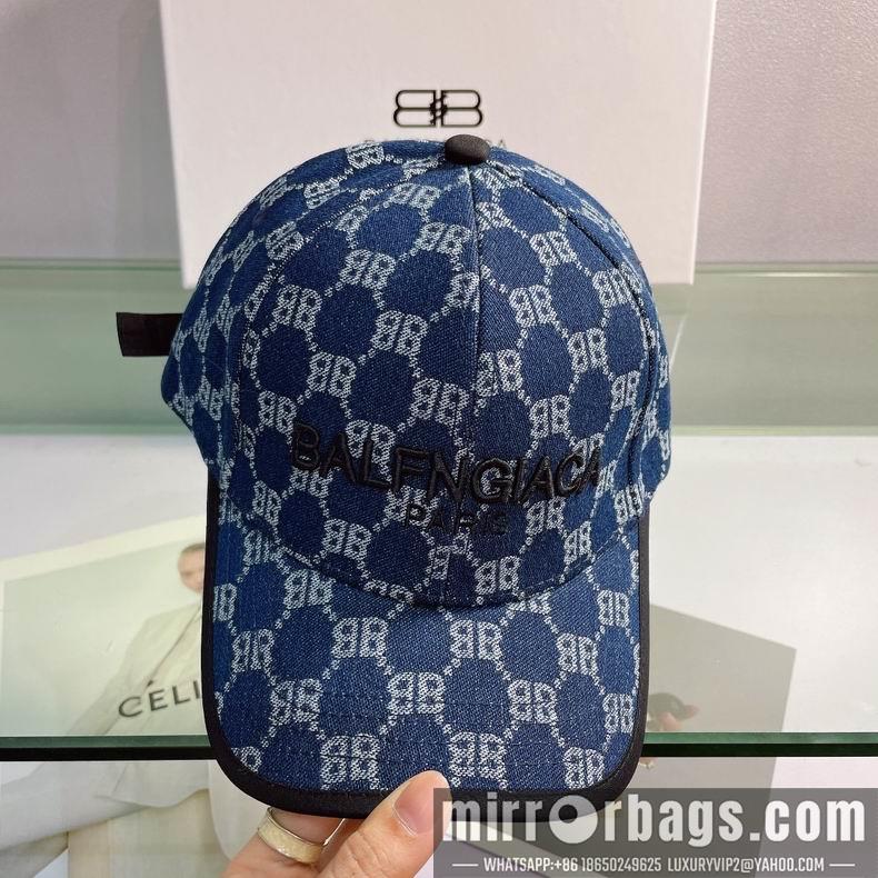 Gucci X Balenciaga 032413