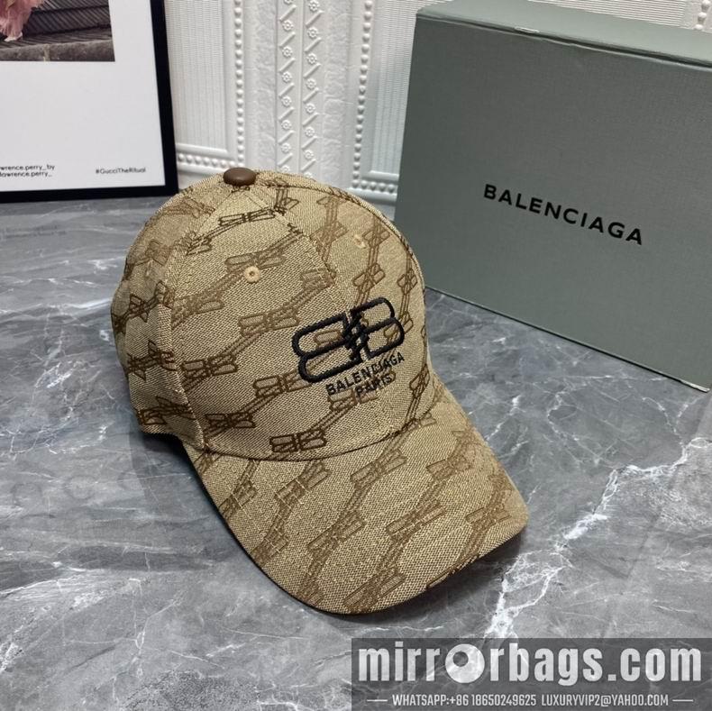Gucci X Balenciaga 032411